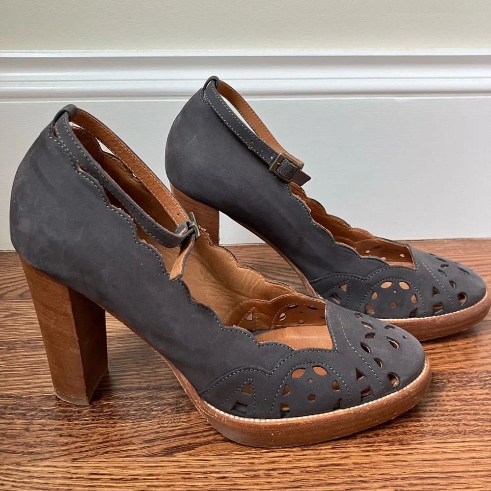 Hobbs London suede Leather heels Italy Coquette scallop romantic garden party 39